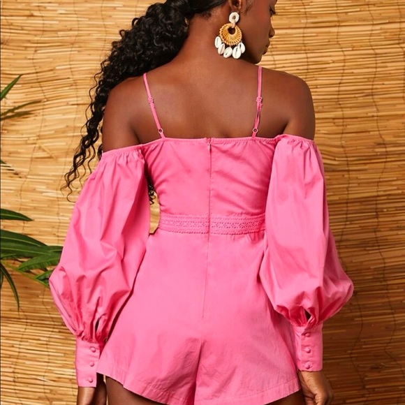 SHEIN Medium Cold Shoulder Zip Back Romper - Picture 3 of 3